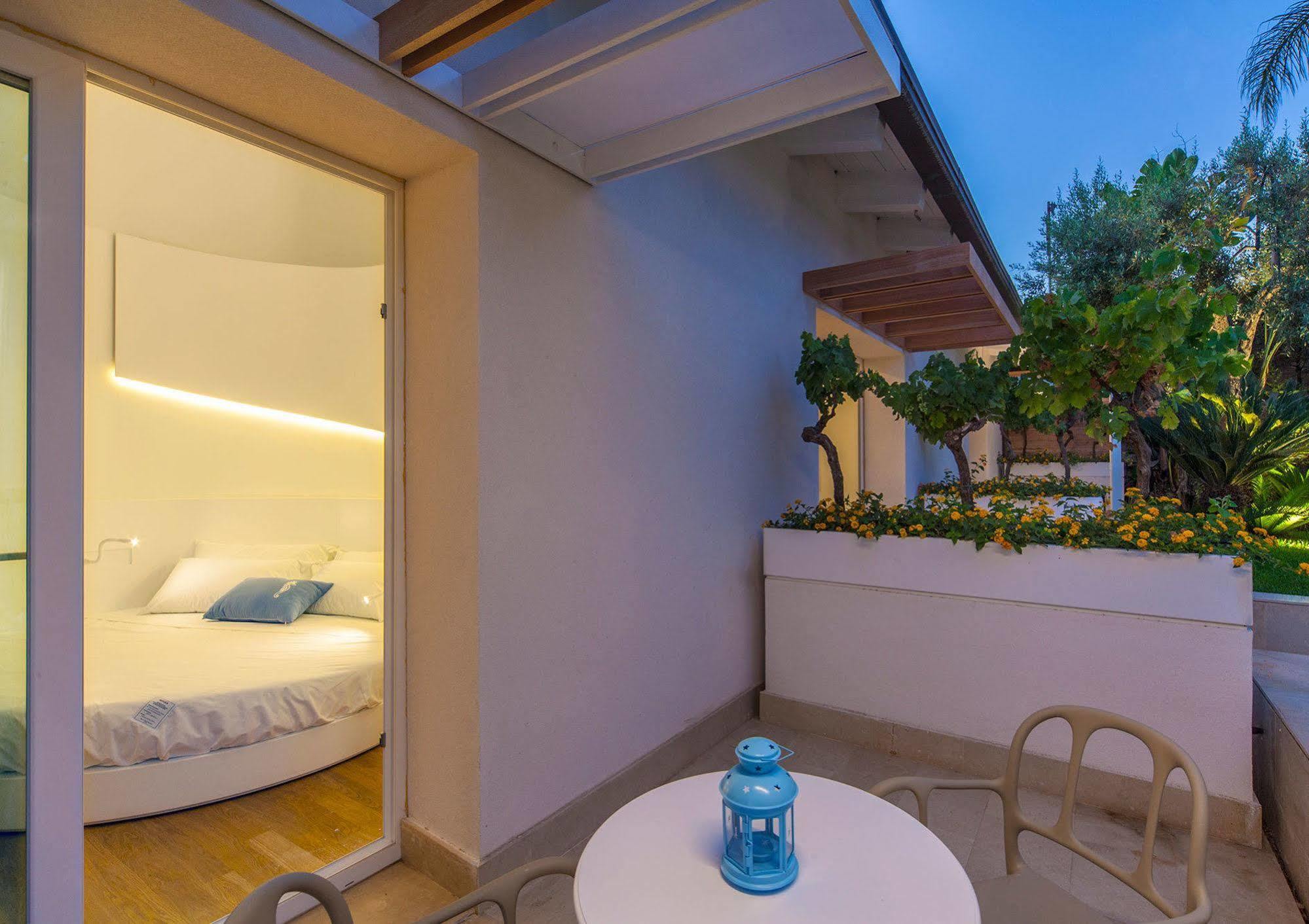 Calapetra Resort フォンターネ・ビアンケ エクステリア 写真